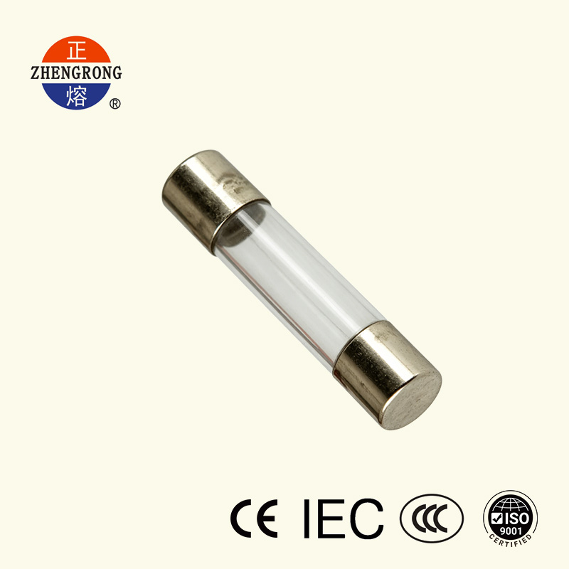 250V কম ব্রেকিং ক্ষমতা সহ 6*30mm 15A ফিউজ